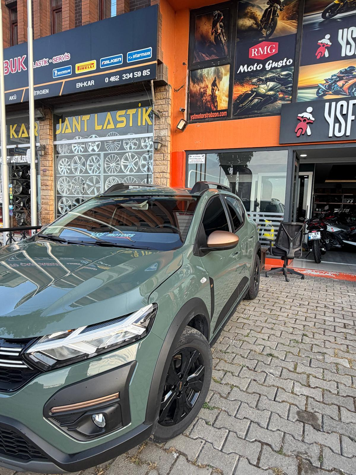 DACIA SANDERO